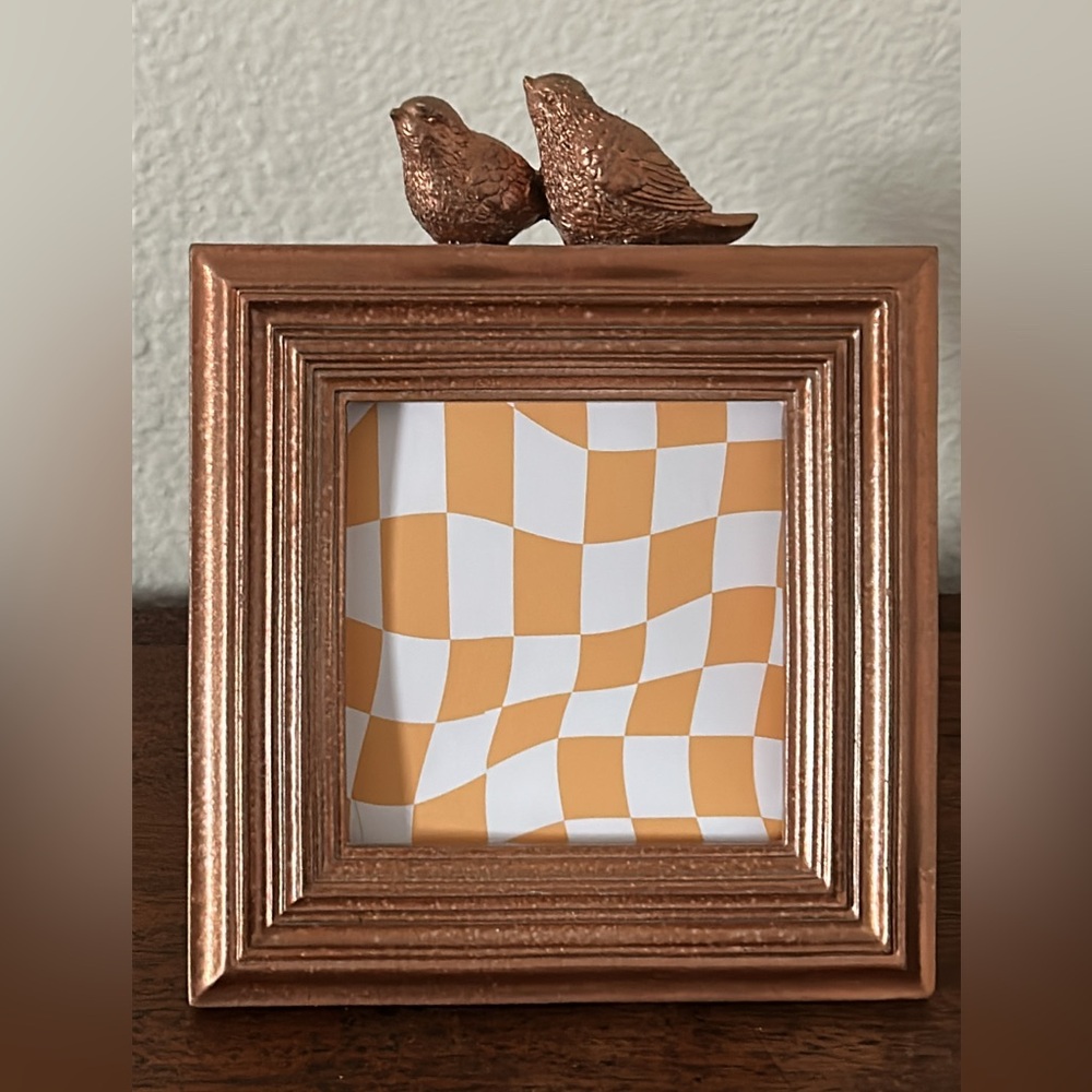 Copper- Tone Decorative birds Frame 4X4